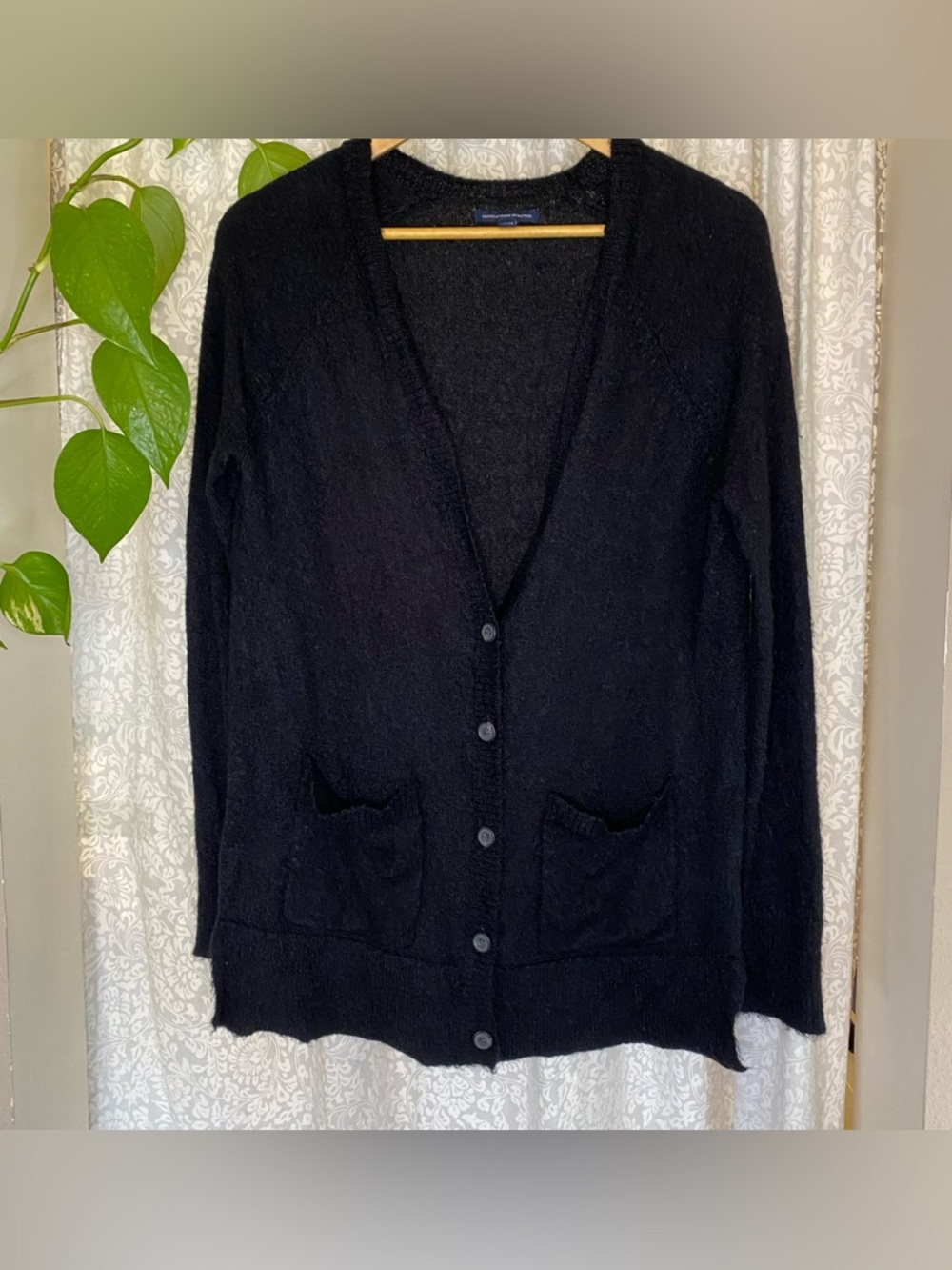 American Eagle Outfitters Black V-Neck Button-Front Cardigan